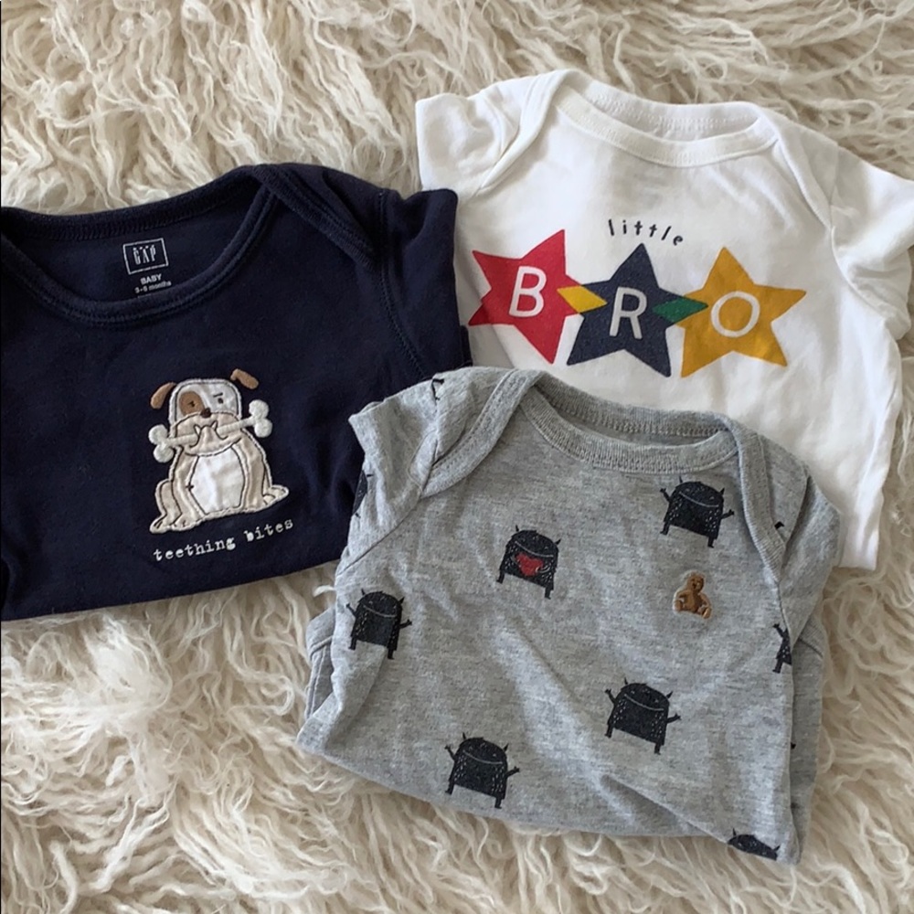 5/$30 Gap Long Sleeve 3-6 Month Onesies
